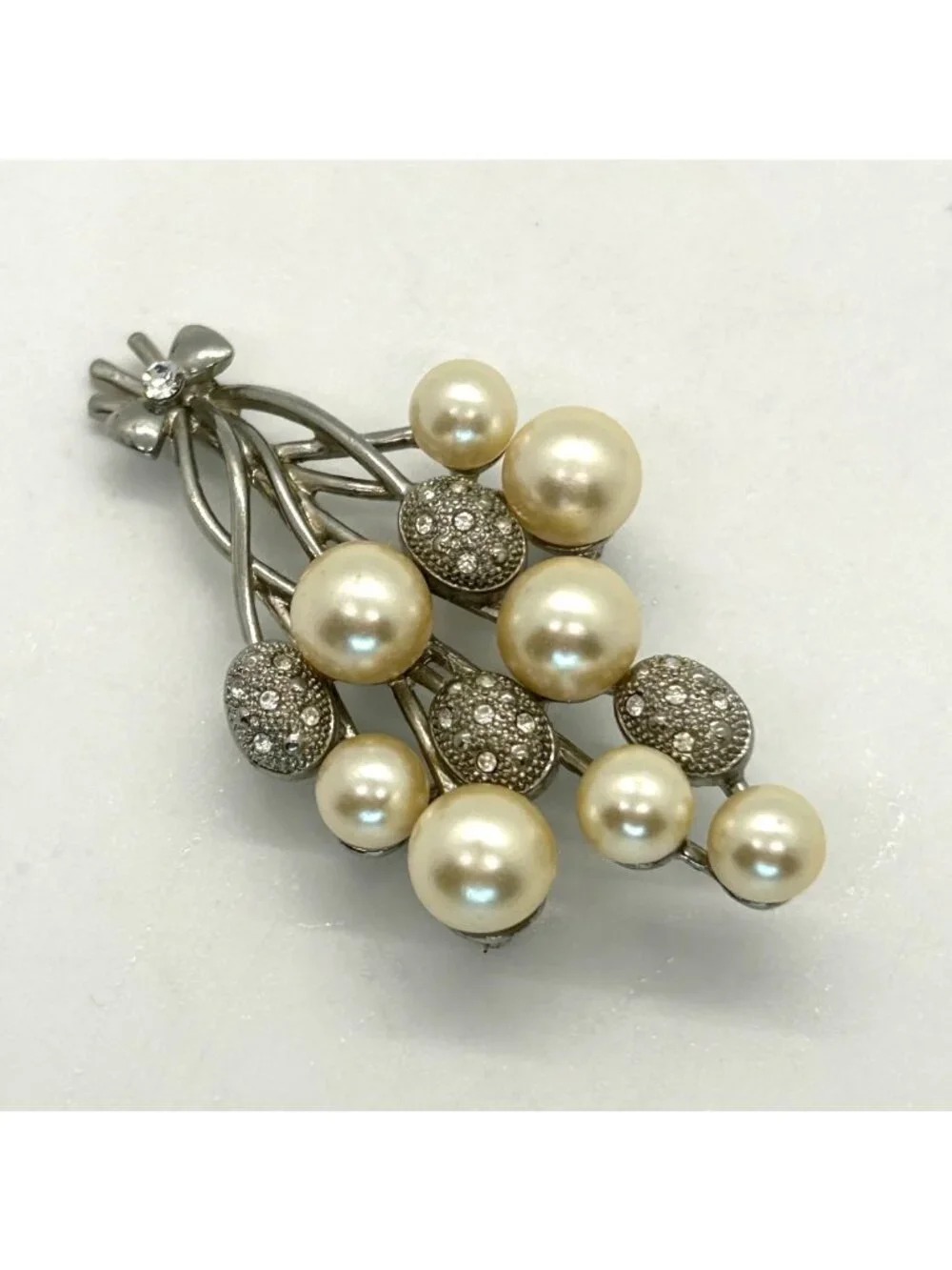 Vintage Faux Pearl Brooch Statement Silver-tone Balloon Bouquet with Bow 2.5 In